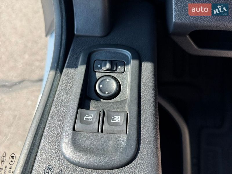 Грузовой фургон Renault Master 2020 в Ужгороде