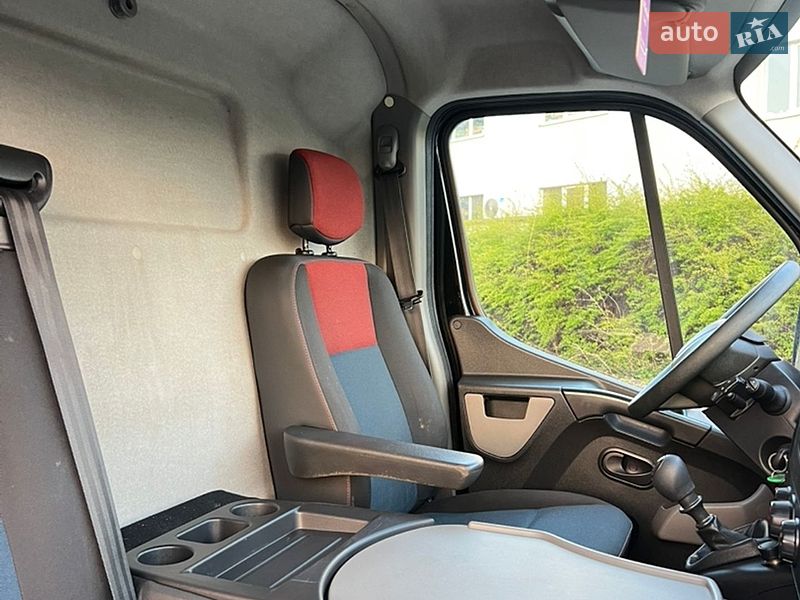 Вантажний фургон Renault Master 2016 в Луцьку фото 25 Вантажний фургон Renault Master 2016 в Луцьку