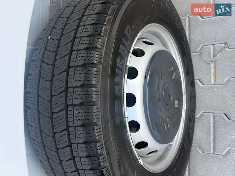 Вантажний фургон Renault Master 2021 в Дубні