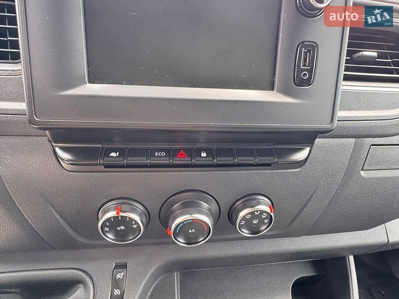 Грузовой фургон Renault Master 2021 в Киеве