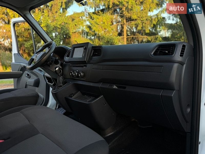 Грузовой фургон Renault Master 2020 в Дубно