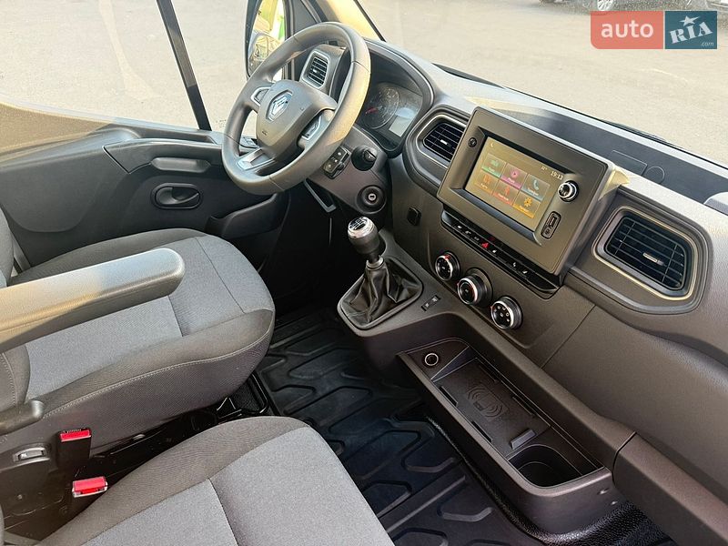 Грузовой фургон Renault Master 2021 в Луцке