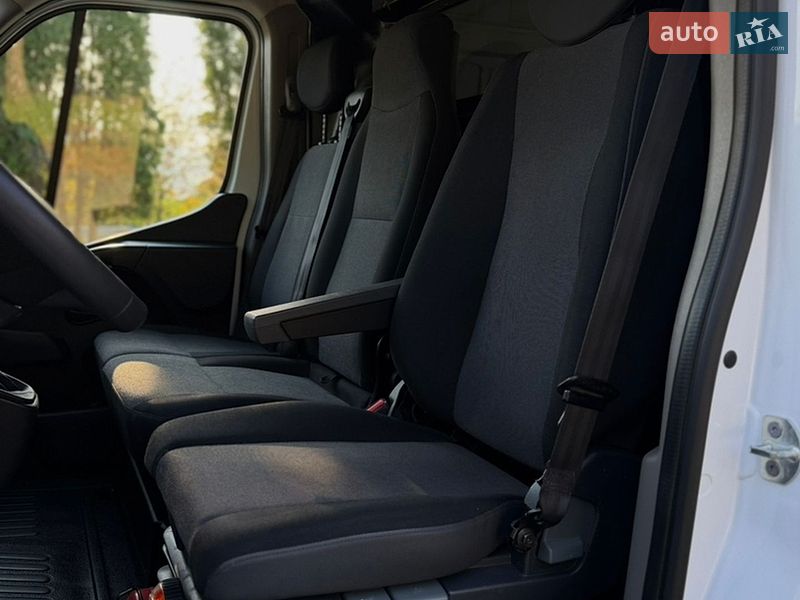 Вантажний фургон Renault Master 2022 в Дубні фото 27 Вантажний фургон Renault Master 2022 в Дубні