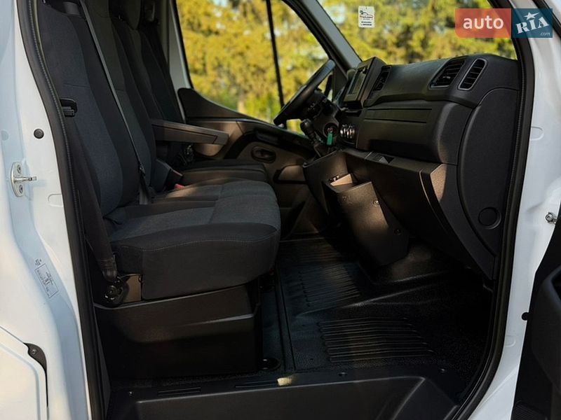 Вантажний фургон Renault Master 2022 в Дубні фото 34 Вантажний фургон Renault Master 2022 в Дубні