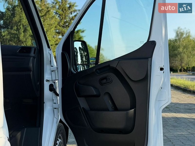 Вантажний фургон Renault Master 2022 в Дубні фото 39 Вантажний фургон Renault Master 2022 в Дубні