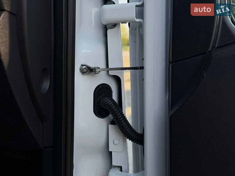 Вантажний фургон Renault Master 2022 в Дубні фото 40 Вантажний фургон Renault Master 2022 в Дубні