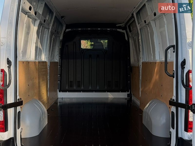 Вантажний фургон Renault Master 2022 в Дубні фото 43 Вантажний фургон Renault Master 2022 в Дубні