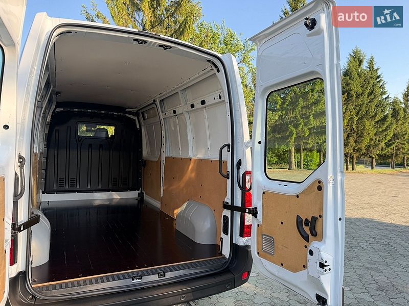 Вантажний фургон Renault Master 2022 в Дубні фото 44 Вантажний фургон Renault Master 2022 в Дубні