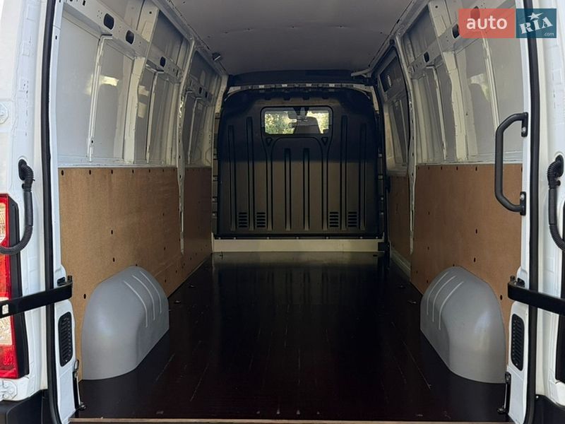 Вантажний фургон Renault Master 2022 в Дубні фото 55 Вантажний фургон Renault Master 2022 в Дубні