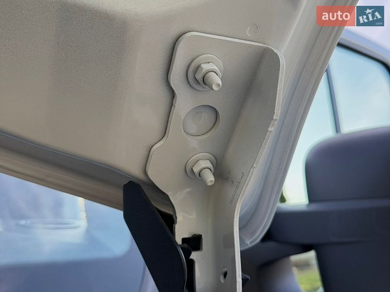 Вантажний фургон Renault Master 2022 в Дубні фото 56 Вантажний фургон Renault Master 2022 в Дубні