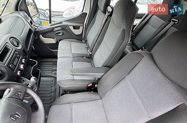 Грузопассажирский фургон Renault Master 2018 в Киеве фото 24 Грузопассажирский фургон Renault Master 2018 в Киеве