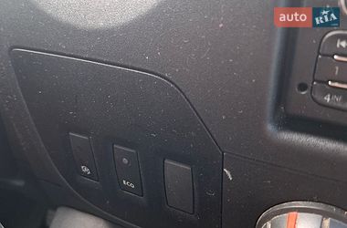Вантажний фургон Renault Master 2015 в Львові