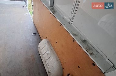 Вантажний фургон Renault Master 2015 в Львові
