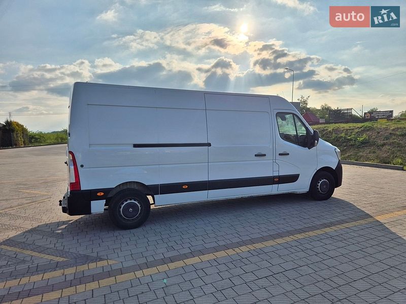 Грузовой фургон Renault Master 2020 в Стрые