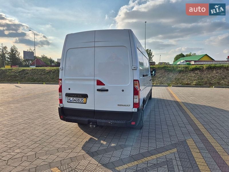 Грузовой фургон Renault Master 2020 в Стрые