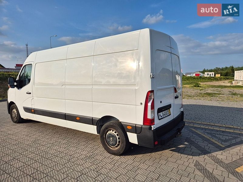 Грузовой фургон Renault Master 2020 в Стрые