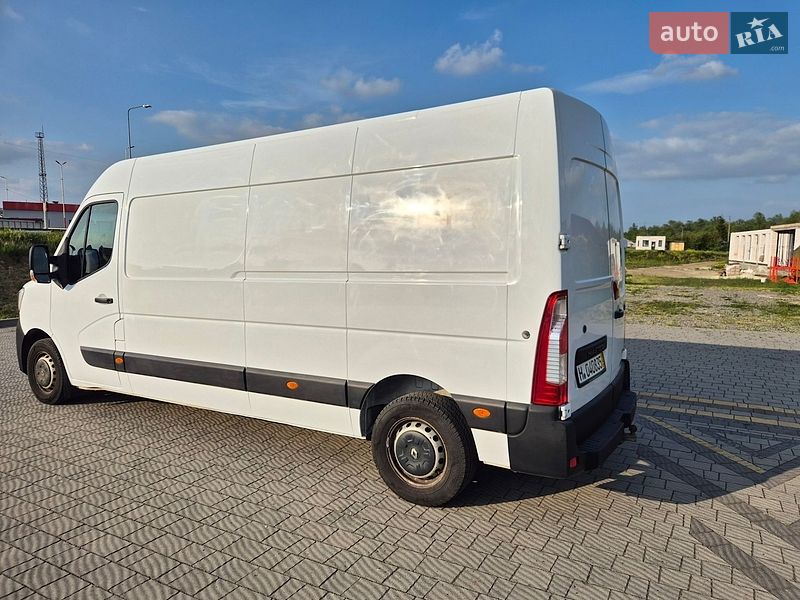 Грузовой фургон Renault Master 2020 в Стрые