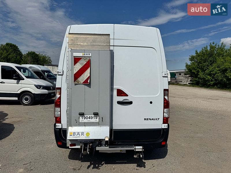 Вантажний фургон Renault Master 2022 в Тернополі