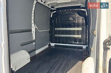 Вантажний фургон Renault Master 2022 в Тернополі