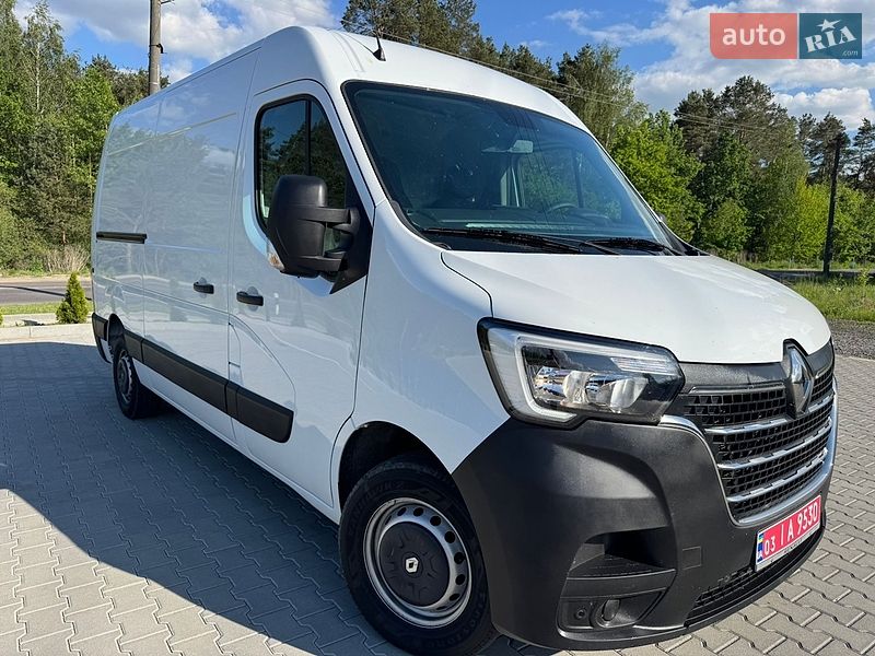 Renault Master 2021