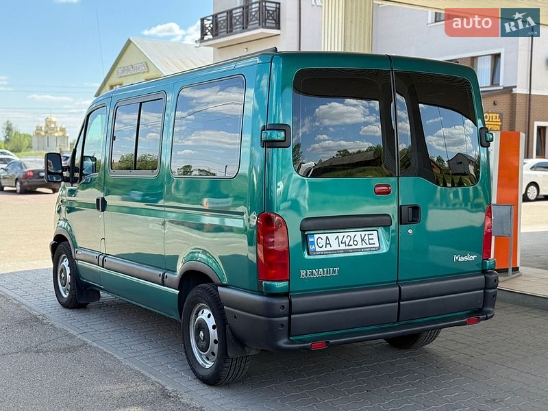 Минивэн Renault Master 2001 в Мостиске