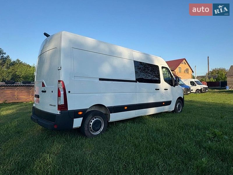 Грузовой фургон Renault Master 2022 в Радивилове