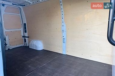 Грузовой фургон Renault Master 2022 в Радивилове