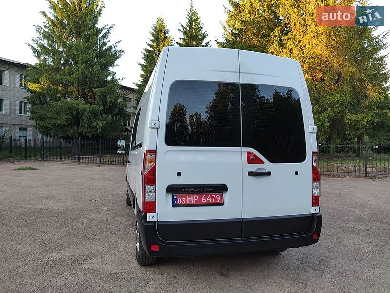Вантажний фургон Renault Master 2021 в Бердичеві