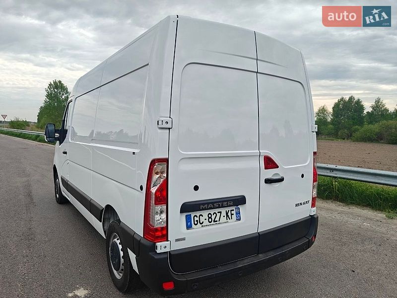 Вантажний фургон Renault Master 2021 в Полтаві