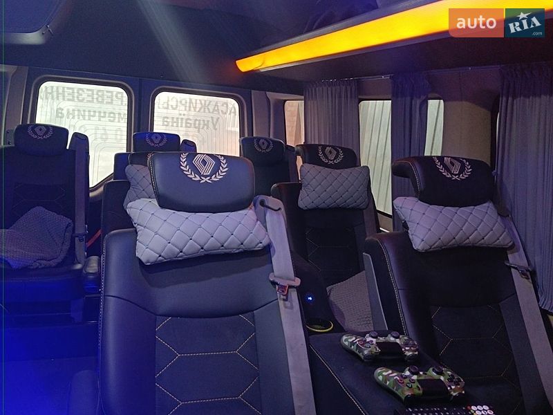 Мінівен Renault Master 2016 в Житомирі