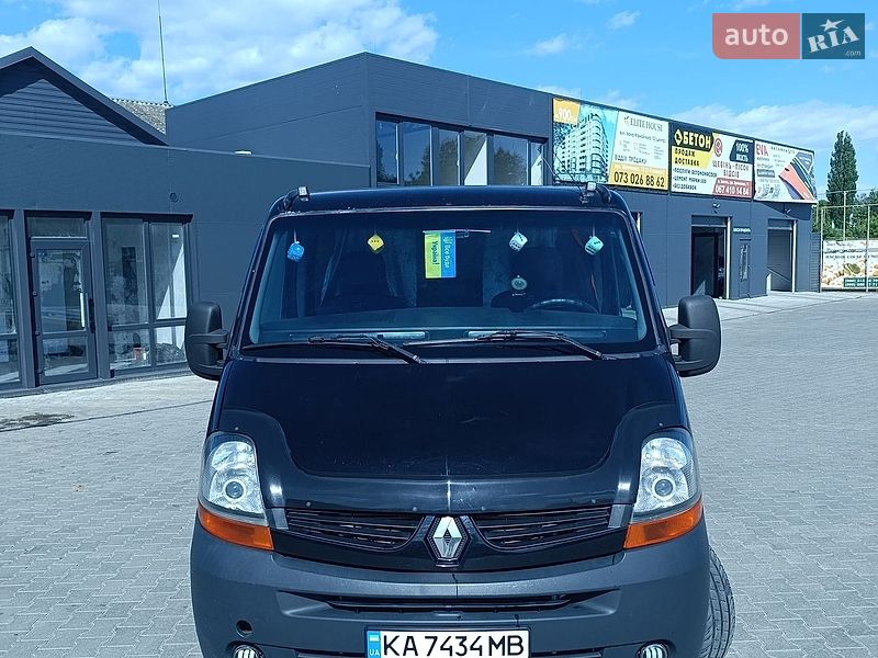 Автовоз Renault Master 2010 в Звягелі