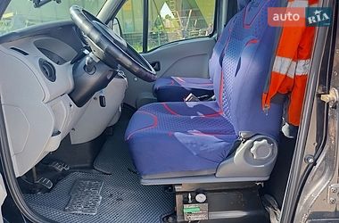Автовоз Renault Master 2010 в Звягелі