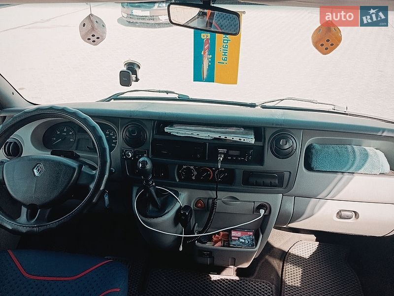 Автовоз Renault Master 2010 в Звягелі