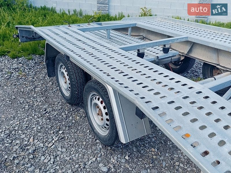 Автовоз Renault Master 2010 в Звягелі
