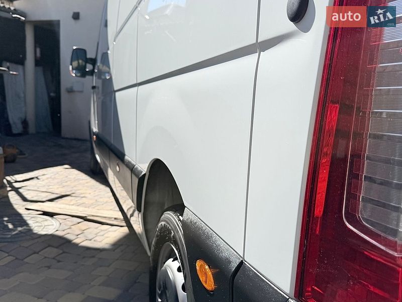 Грузовой фургон Renault Master 2021 в Киеве