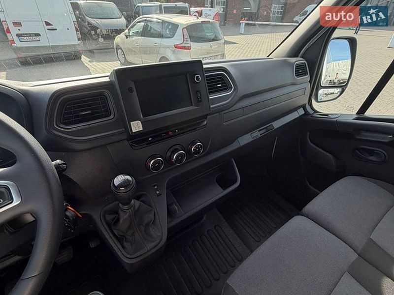 Грузовой фургон Renault Master 2022 в Луцке