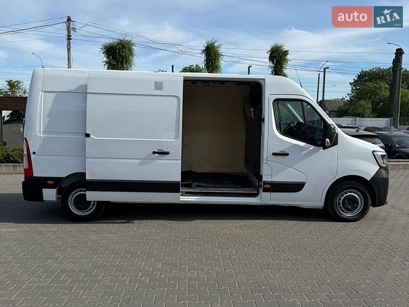Вантажний фургон Renault Master 2022 в Луцьку