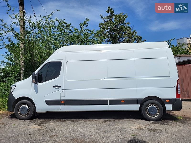 Вантажний фургон Renault Master 2021 в Кривому Розі