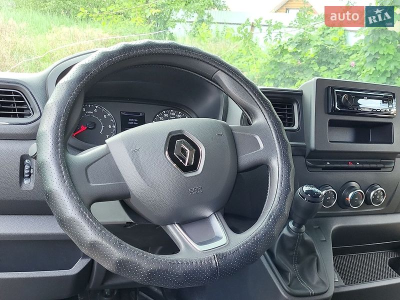 Вантажний фургон Renault Master 2021 в Кривому Розі