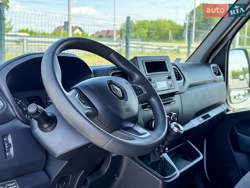 Грузовой фургон Renault Master 2021 в Ровно