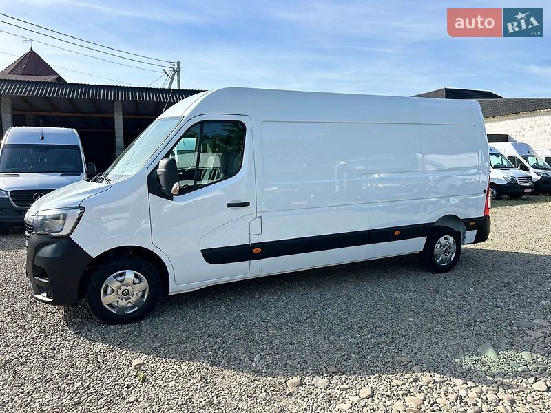 Вантажний фургон Renault Master 2022 в Хусті