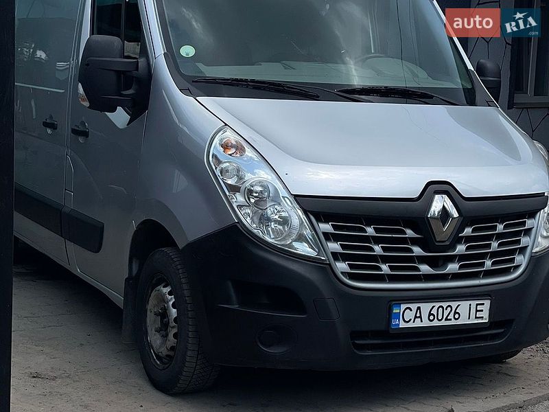 Грузовой фургон Renault Master 2016 в Золотоноше