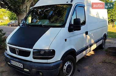 Вантажний фургон Renault Master 2003 в Харкові