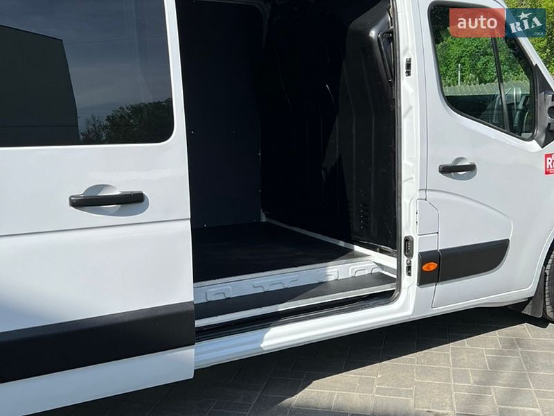 Вантажний фургон Renault Master 2023 в Луцьку