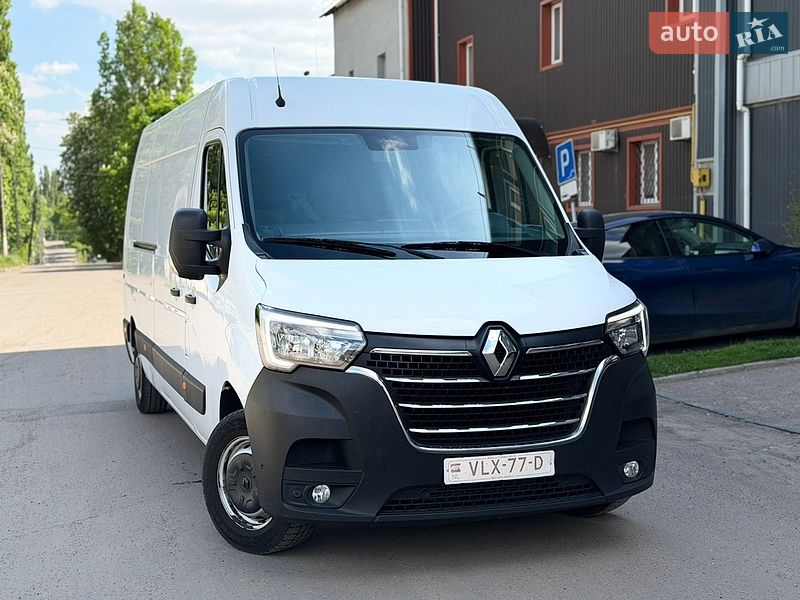 Вантажний фургон Renault Master 2021 в Рівному