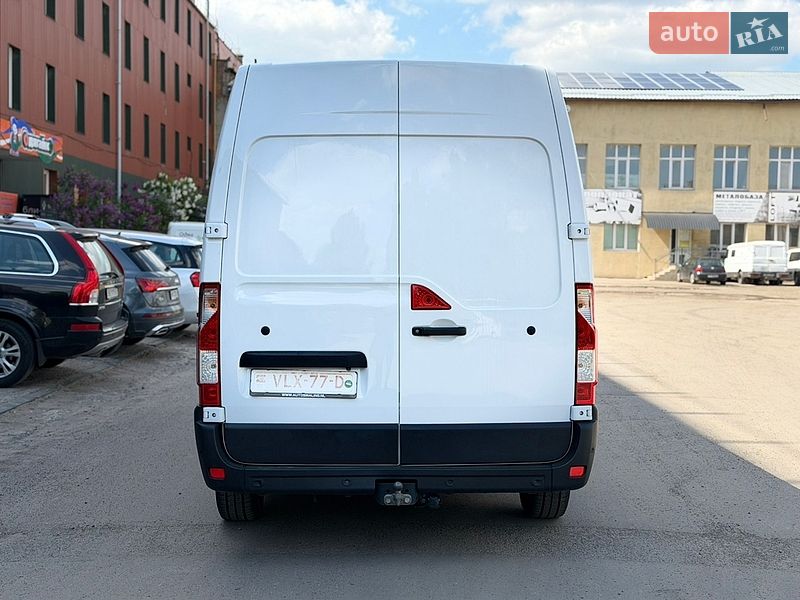 Вантажний фургон Renault Master 2021 в Рівному