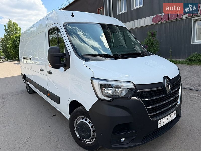 Вантажний фургон Renault Master 2021 в Рівному