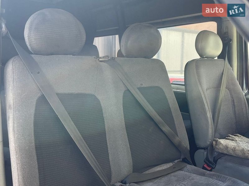 Мінівен Renault Master 2006 в Бережанах фото 4 Мінівен Renault Master 2006 в Бережанах