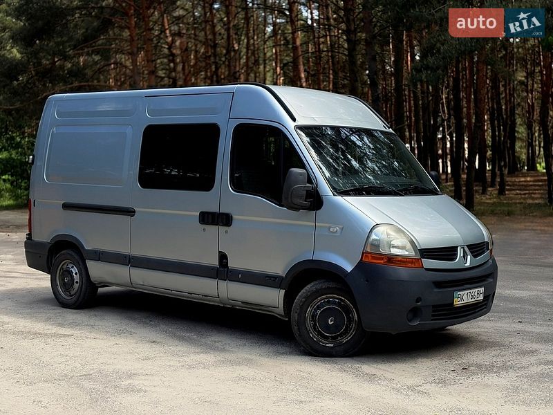 Мінівен Renault Master 2008 в Вараші