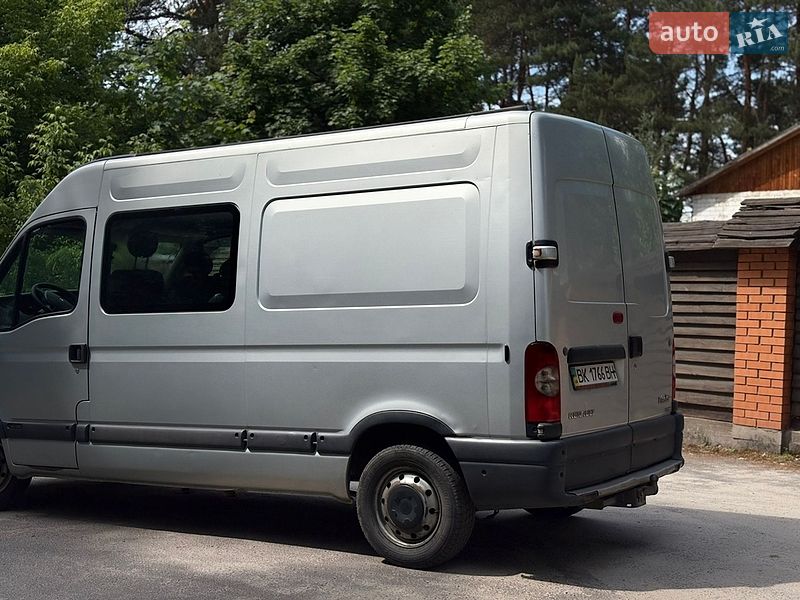 Мінівен Renault Master 2008 в Вараші